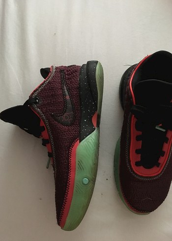 Nike Lebron Xx Se (Gs) Kırmızı Spor Ayakkabı - Görsel 2