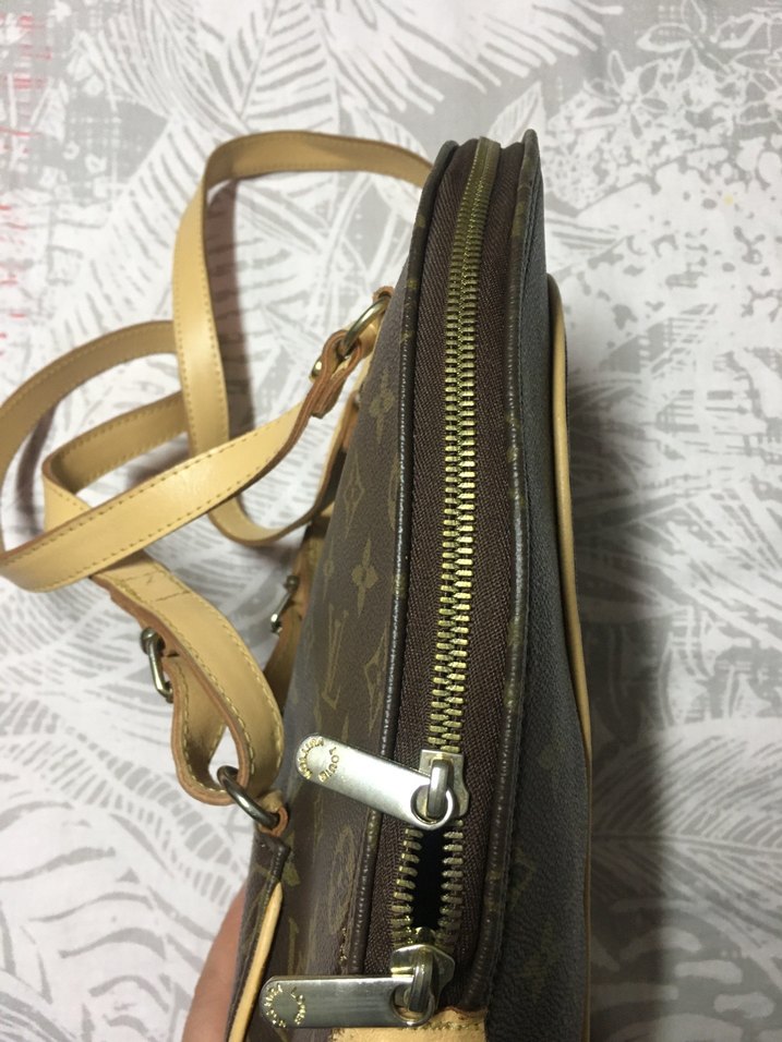 Klasik Şıklık Kahverengi Deri Sırt Çantası - Görsel 2