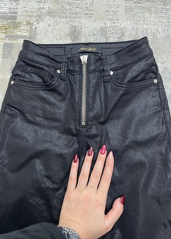 Siyah Fermuarlı pantolon - Görsel 3