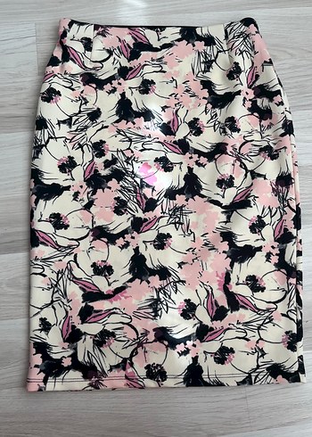 Pembe Baskılı Midi Kalem Etek