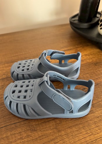 LC Waikiki Çocuk sandalet