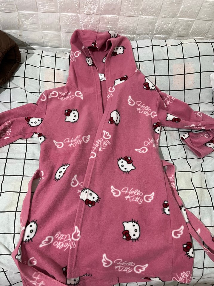 Pembe Hello Kitty Desenli Polar sabahlık - Görsel 2