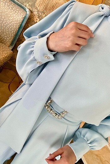 Noirre Design Kiralık Lotus Tulum - Görsel 2