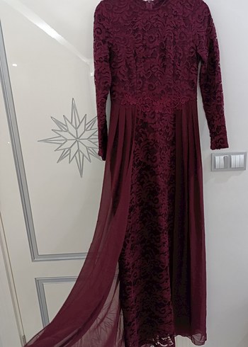 Bordo Dantel Detaylı Uzun Kollu Uzun Elbise