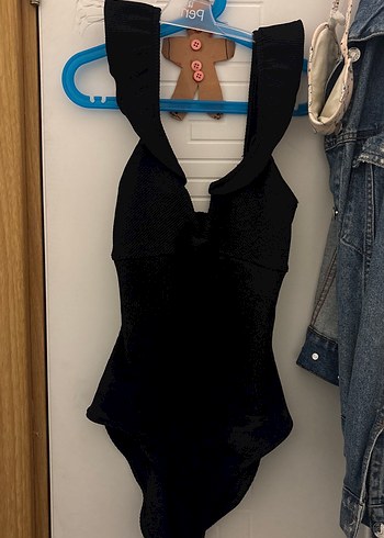 Tokalı Siyah Strappy Kadın Mayo