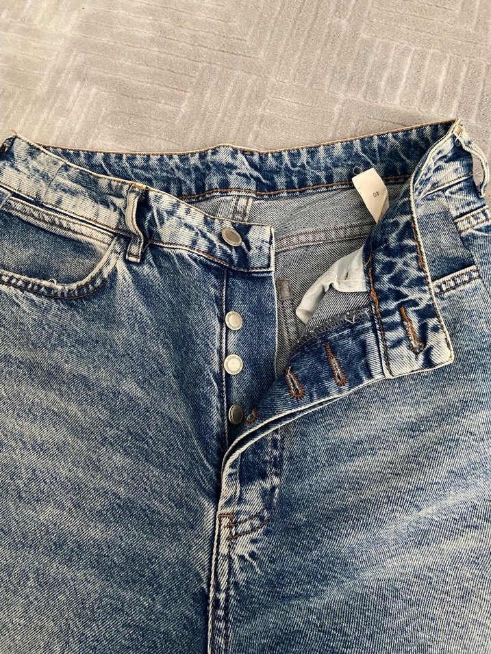 Düğmeli Mavi Gri Batik Desenli Midi Kadın Kot - Görsel 3