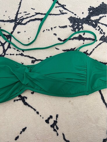 Diğer Bikini üstü