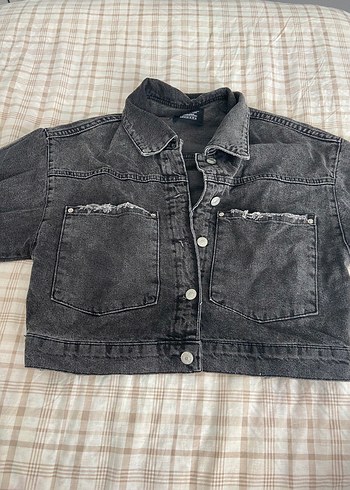 Gri Düğmeli Kadın Denim Ceket
