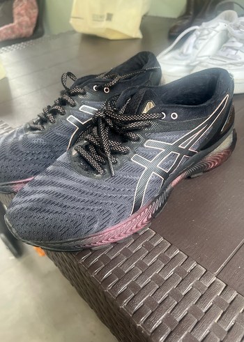 Gri Elastik Bağcıklı kadın Spor Ayakkabı