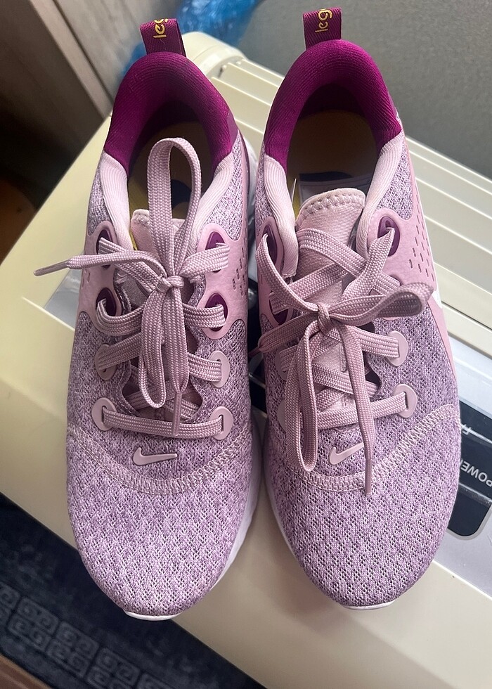 Nike spor ayakkabı - Görsel 2