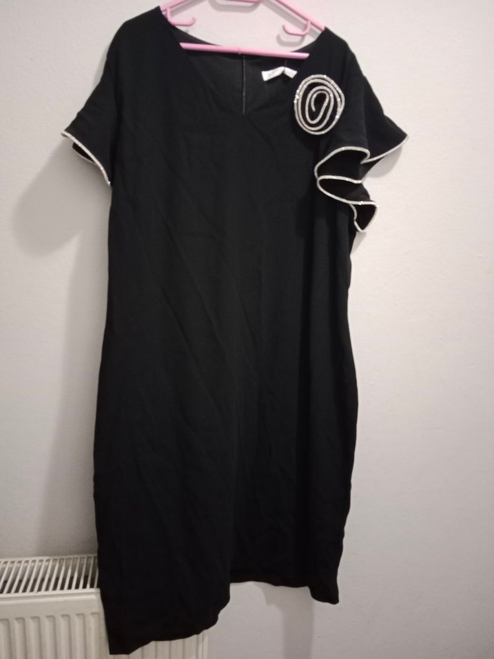 Siyah abiye tarzı kısa elbise. hamileler içinde uygundur. - Görsel 4