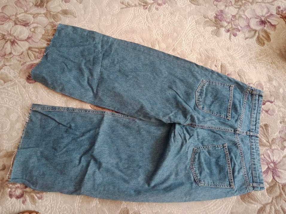 Düğmeli Bol Kesim Midi Kot Pantolon - Görsel 3