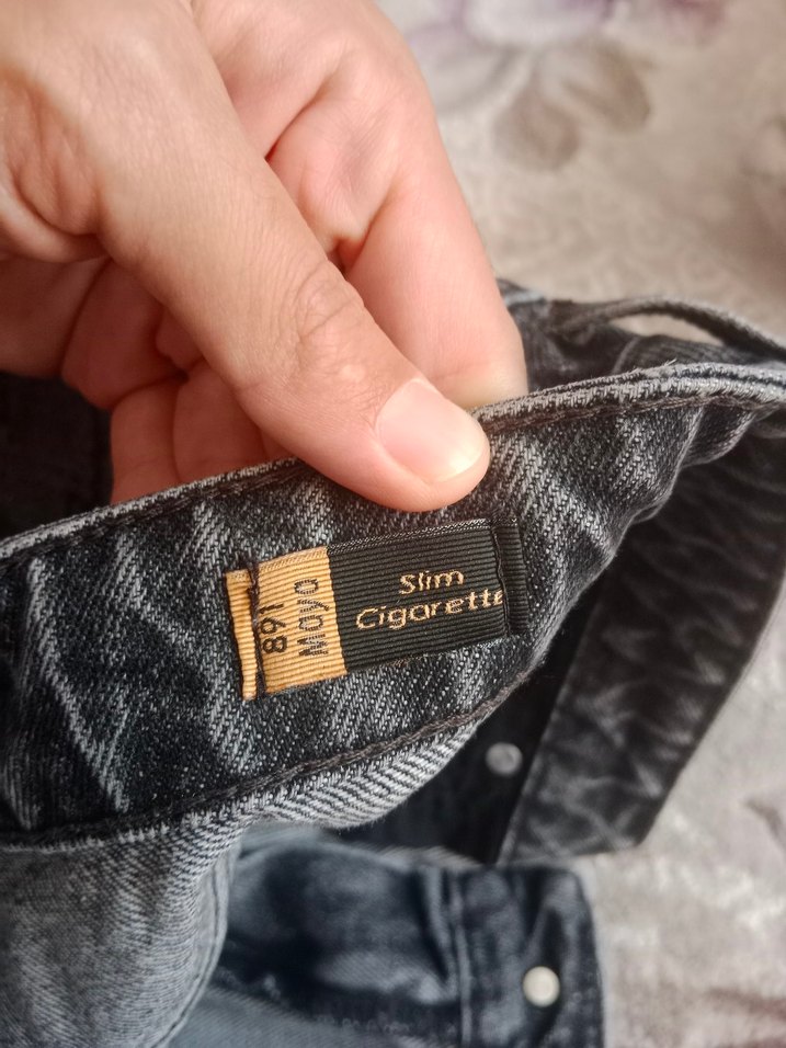 Gri Bol Kesim Midi Kot Pantolon - Görsel 4