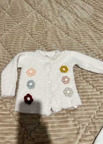 Vintage Love Beyaz Nakışlı Kız Çocuk Hırkası