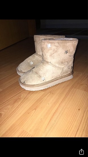 Bot ugg model