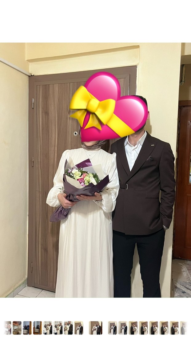 Beyaz Uzun Kollu Çiçekli Nisan Elbisesi - Görsel 2