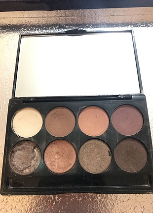 Pastel nude far paleti