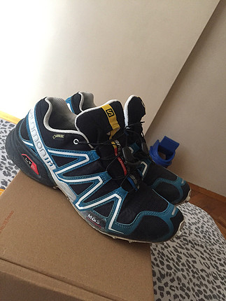 42 Beden OUTDOOR SALOMON SU GEÇİRMEZ AYAKKABI