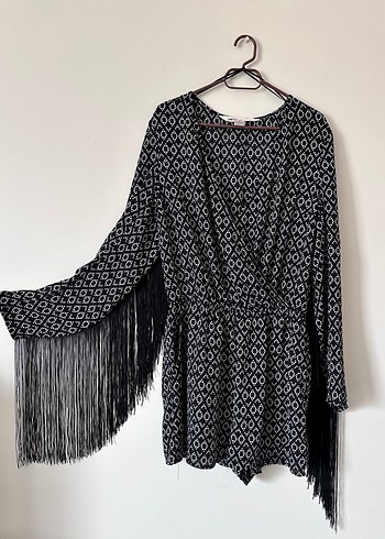 Püsküllü Siyah Kadın Tulum - Görsel 4