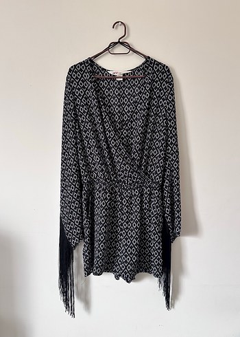 Püsküllü Siyah Kadın Tulum - Görsel 6