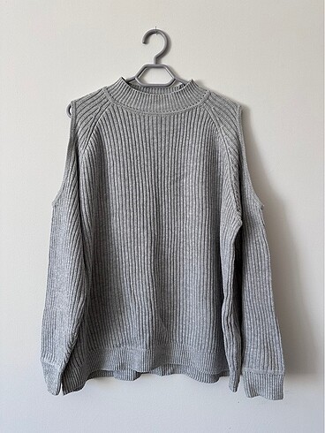 H&M Omuzları Açık Kazak L