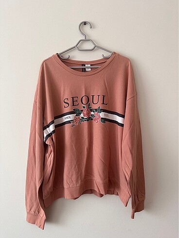 H&M Tshirt Sweatshirt XL