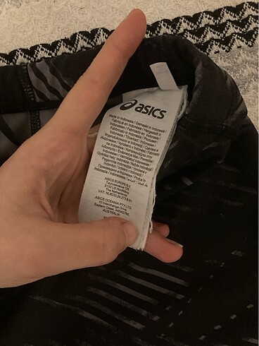 m Beden Asics tayt