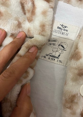 Kapüşonlu Leopar Desenli Kız Çocuk Mont - Görsel 2