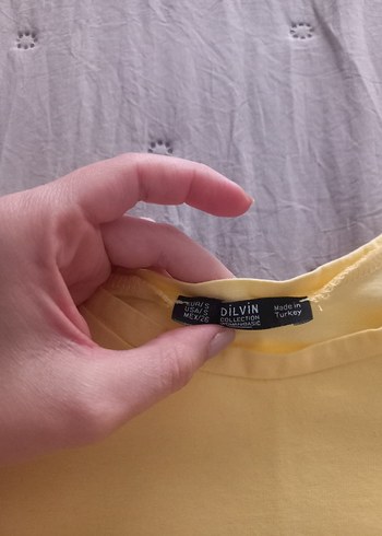 Dilvin Bej Kolsuz Kadın Tişört - Görsel 2