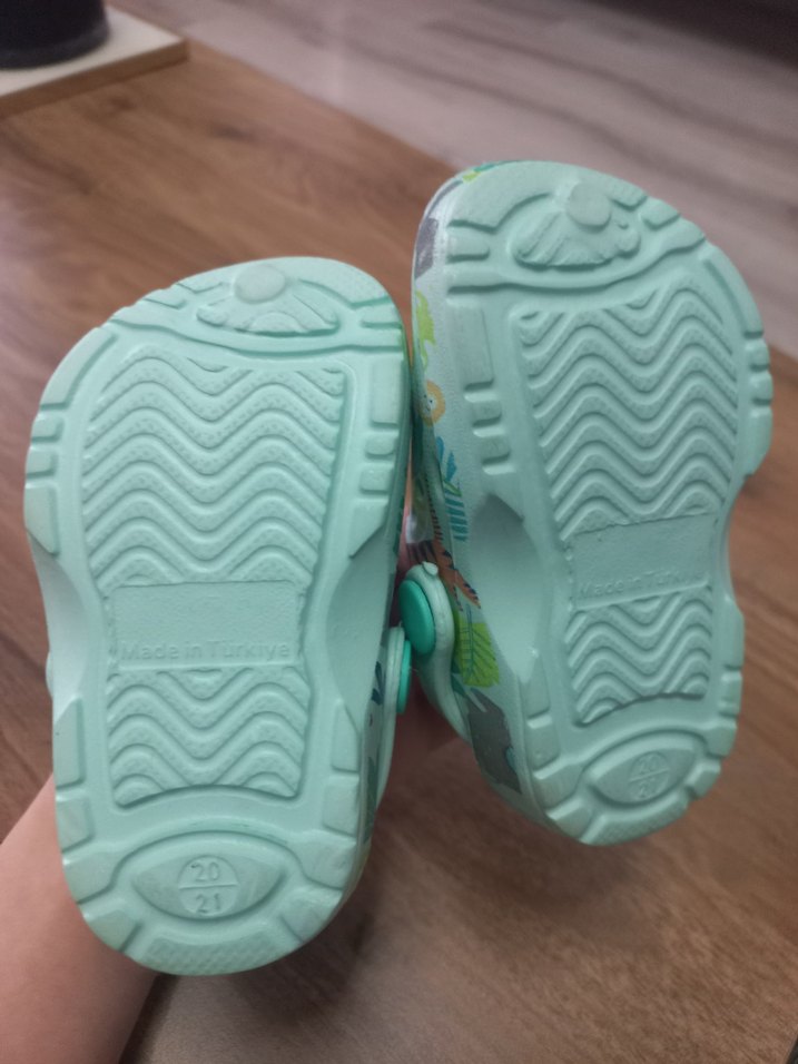 Lcw Turkuaz Renkli Erkek Çocuk Kaydırmaz Terlik - Görsel 2