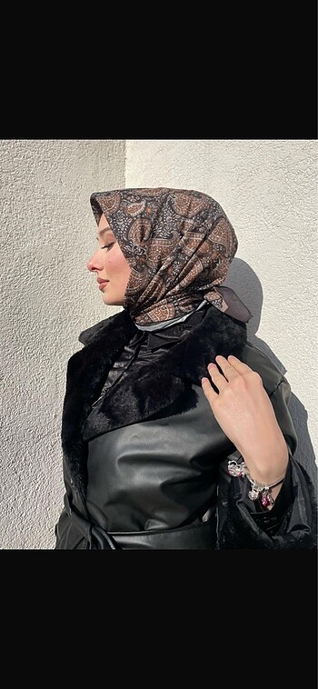 Eşarp şal