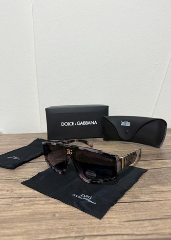 Şeffaf Gri Kadın Sokak Stili Gözlüğü - Görsel 2