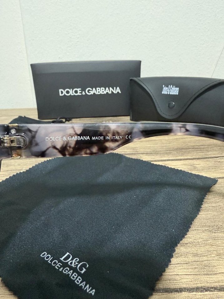 Şeffaf Gri Kadın Sokak Stili Gözlüğü - Görsel 4