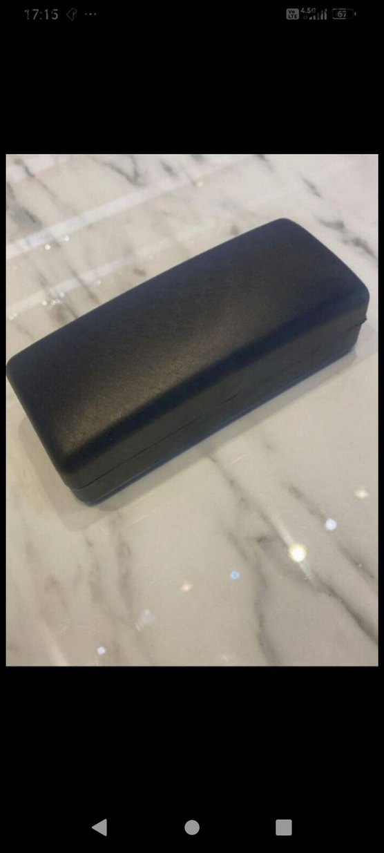 Siyah Parlak Kadın Klasik Güneş Gözlüğü - Görsel 4