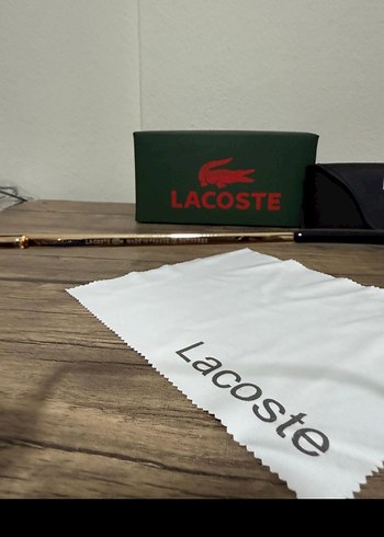 Şeffaf ve Parlak Kahverengi Kadın Güneş Gözlüğü - Görsel 4