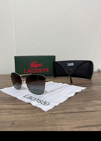 Şeffaf ve Parlak Kahverengi Kadın Güneş Gözlüğü - Görsel 2