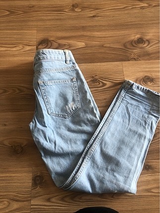 Yırtık Jeans