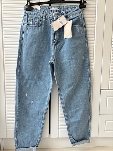Mom Jeans