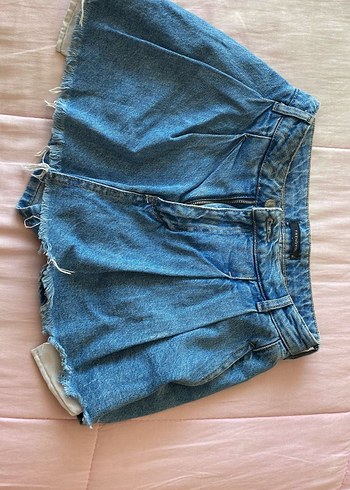 Trendyol & Milla Kadın Mavi Pilili Mini Denim Şort