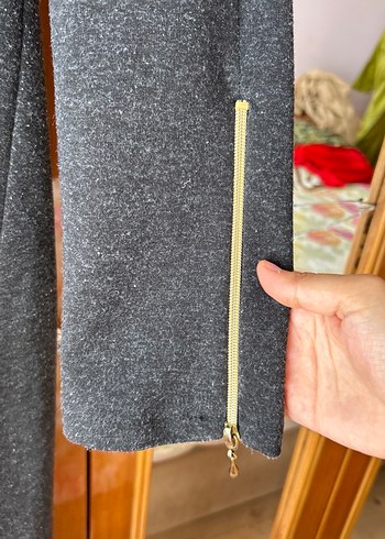 Zara Gri Kadın Uzun Fermuarlı Kaban