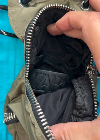 Zara Gri Fermuarlı Kadın Çapraz Çanta