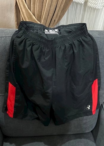 New Balance Kırmızı Spor Tişörtü Velcro Detaylı - Görsel 2