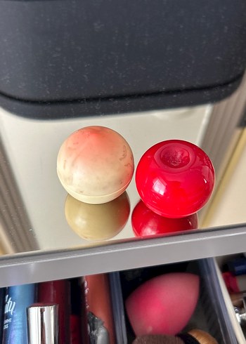 Tonymoly Kırmızı Dudak Bakım Kremi - Görsel 2