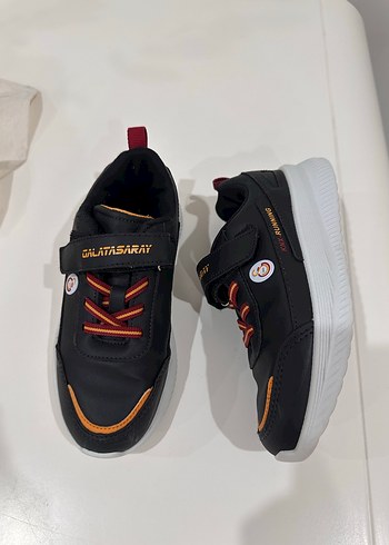 31 Beden çeşitli Renk Renkli Erkek Çocuk Spor Ayakkabı Velcro