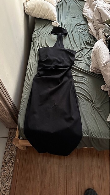 xs Beden siyah Renk Zara uzun siyah kendinden choker elbise