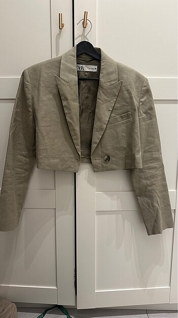Zara vizon/haki crop Blazer