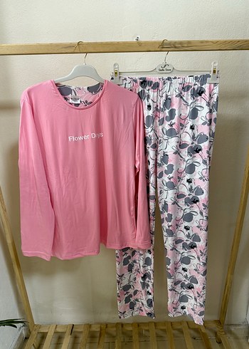 Çiçek Desenli Pembe Uzun Kollu Kadın Pijama