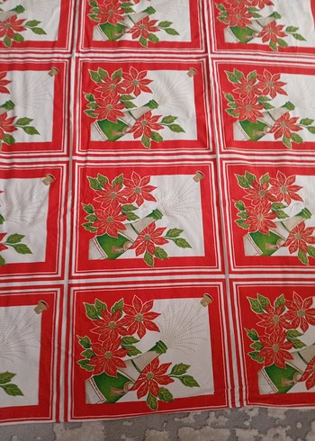 Nakışlı Kırmızı Renkli Masa Örtüsü - Görsel 3