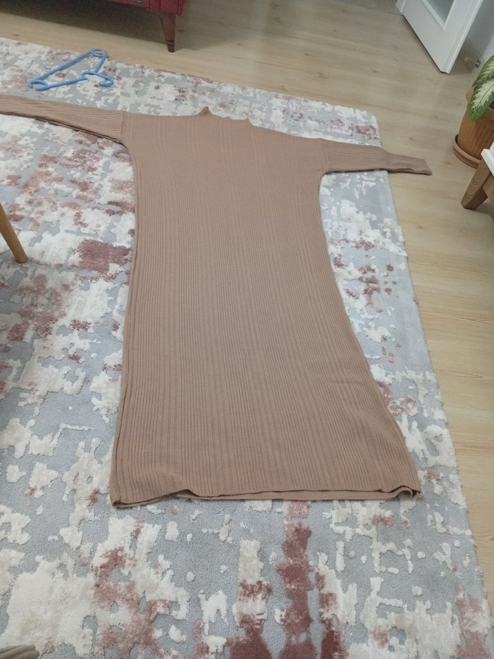 Bej Kadın Triko Boğazlı Uzun Elbise - Görsel 2