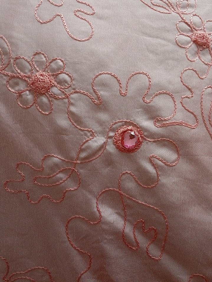 saten yatak örtüsü çift kişilik boncuklu - Görsel 4